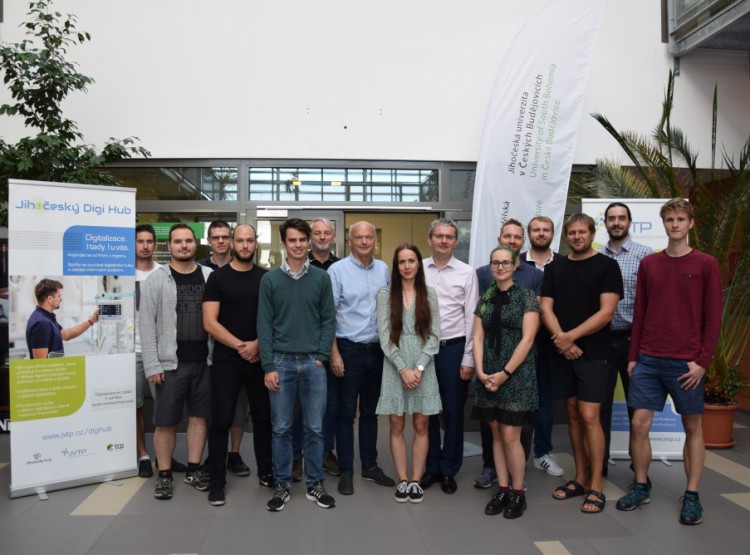 Slavnostní ukončení stážového programu AI 2021 pro studenty ZF JU