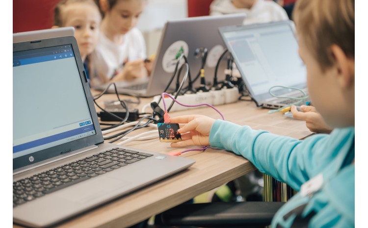 Jihočeský Digi Hub podpořil malé programátory na FAMILY DAY CZECHITAS