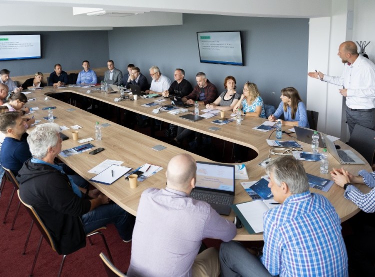 Setkání Krajské inovační platformy EN-SMART na VŠTE přineslo nové projekty a inspiraci