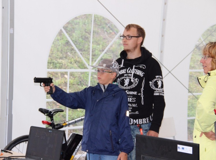 laserový simulátor střelby