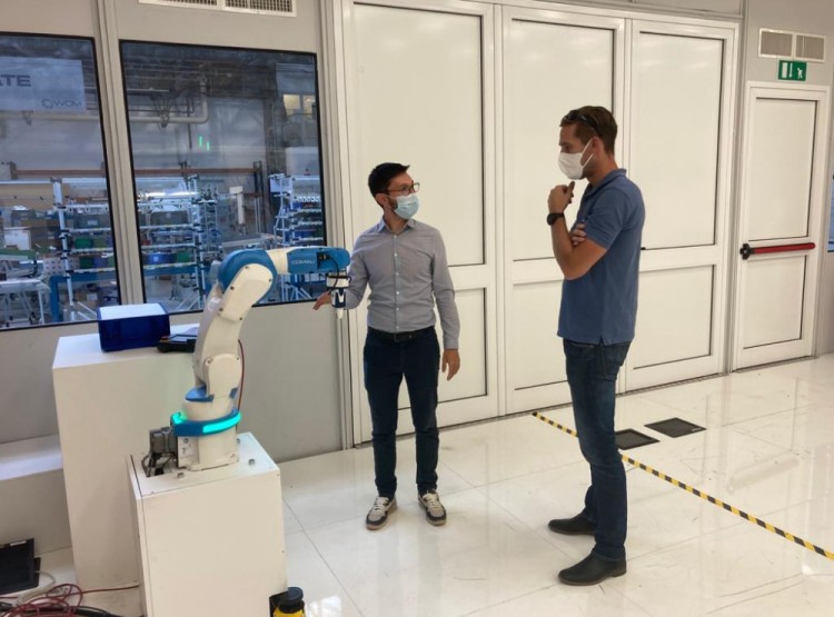 AI_Jihočesky_digi_hub_robot2