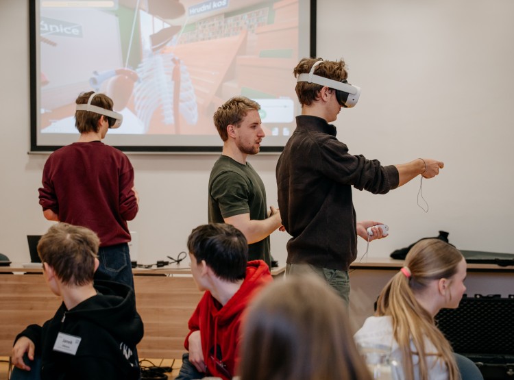 Setkání nadaných žáků - když se výuka spojí s praxí