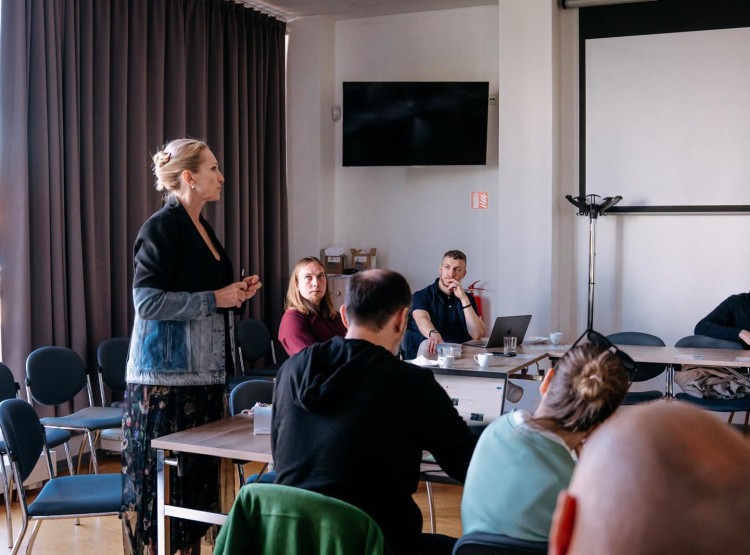 Meetup se startupy: Inovace od umělé inteligence v kravíně po biologický boj se slimáky