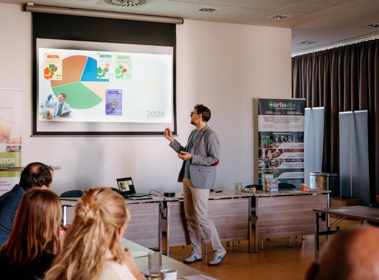 Meetup se startupy: Inovace od umělé inteligence v kravíně po biologický boj se slimáky