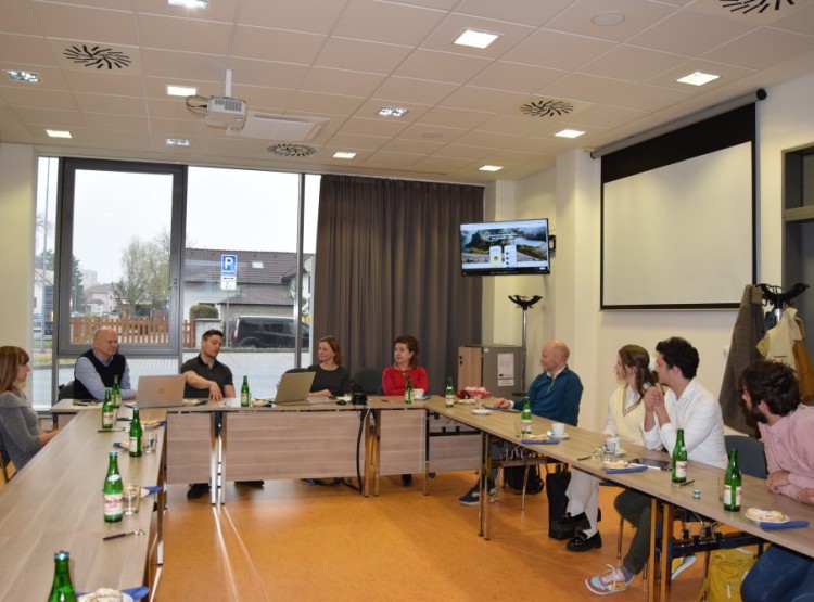 Představili jsme prostory a programy pro začínající podnikatele / startupy kolegům z Norska