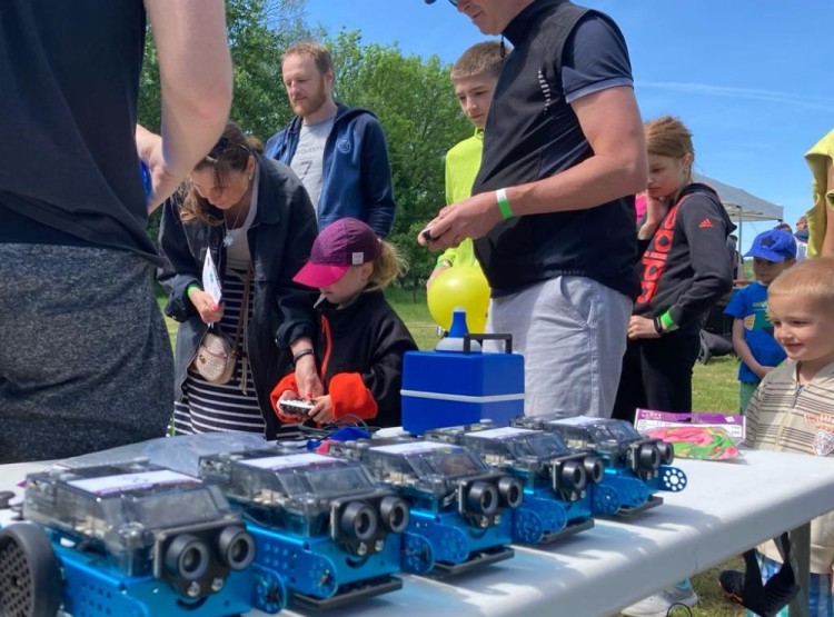 Jihočeský Digi Hub a "Dětský den nejen s robotikou"