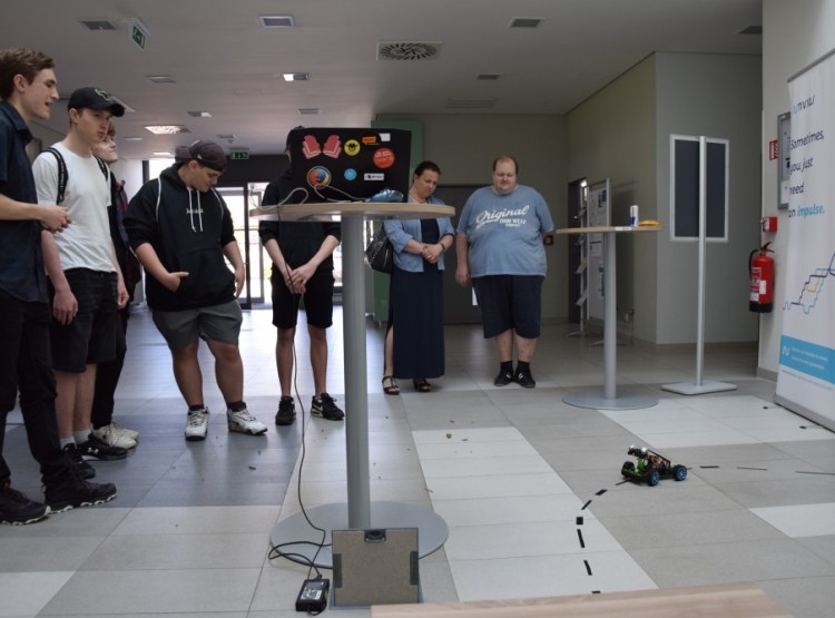 Den otevřených dveří laboratoře technologií umělé inteligence v JVTP