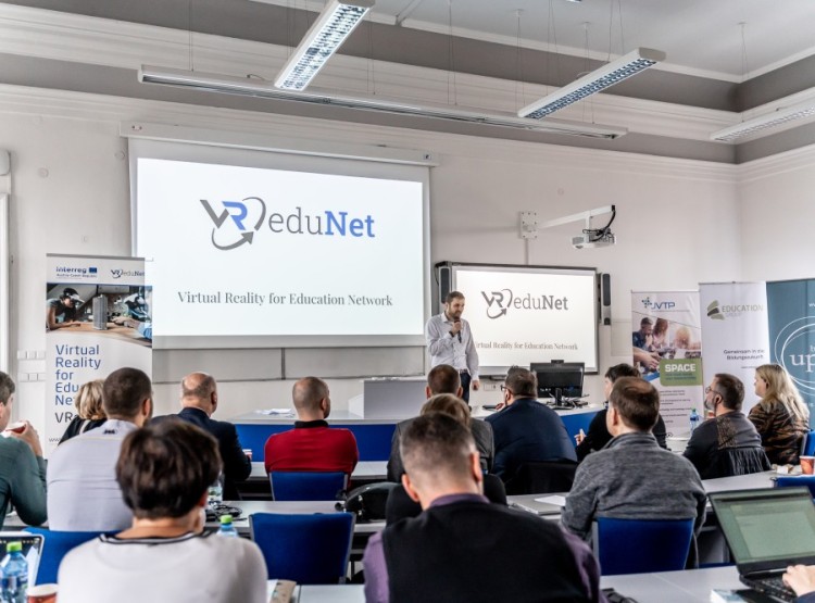 Realizace česko-rakouského projektu VReduNet vrcholí