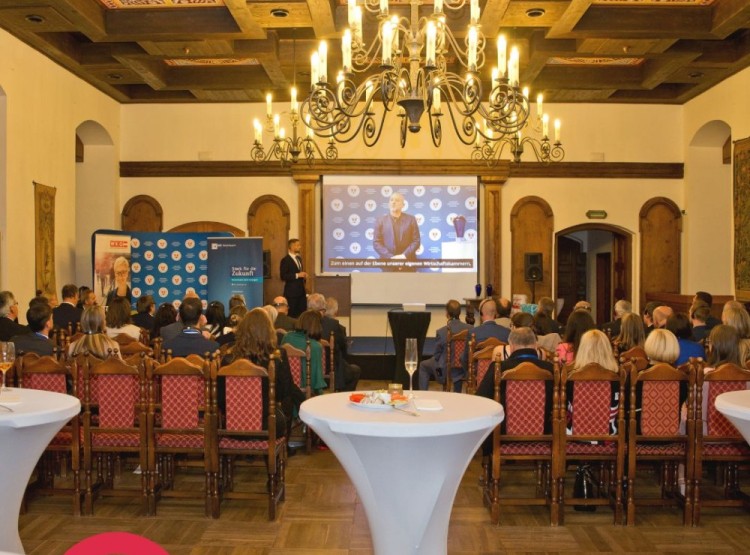 JVTP převzalo prestižní ocenění Cross Border Award za rok 2022