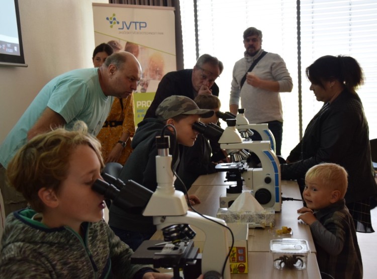 500! Tolik vás přišlo na Vědeckotechnický den JVTP