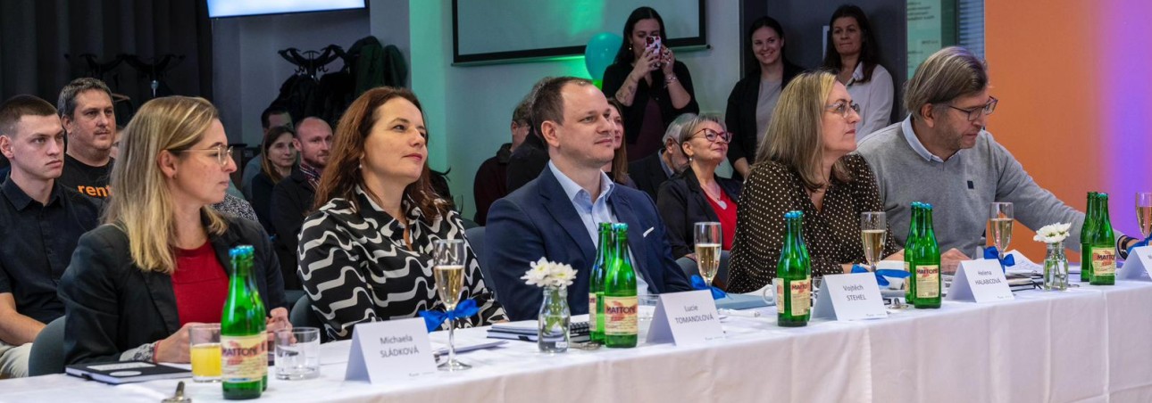 WhatsApp Image 2025-12-09 at 21.29.04