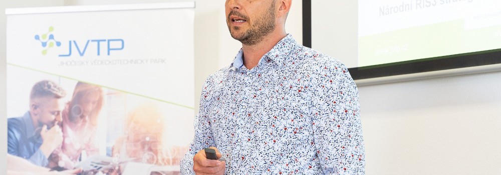 Seminář pro žadatele o Asistenční vouchery Jihočeského kraje - Energetika