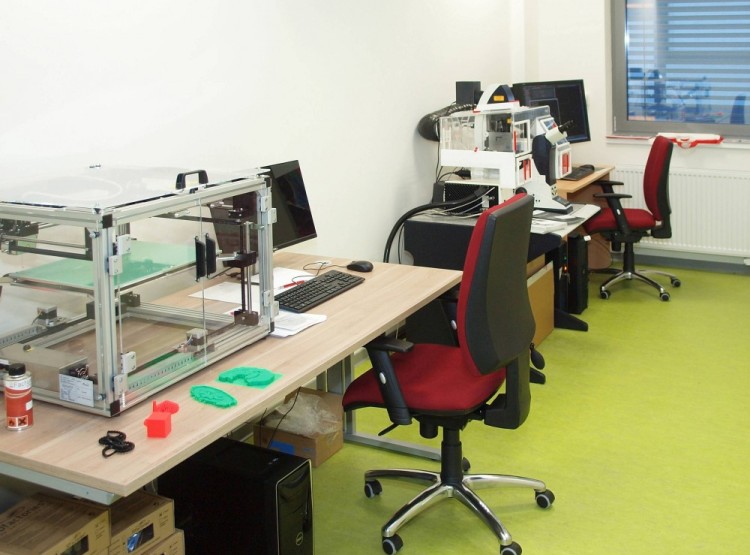 Pronájem vybavených laboratoří a kanceláří
