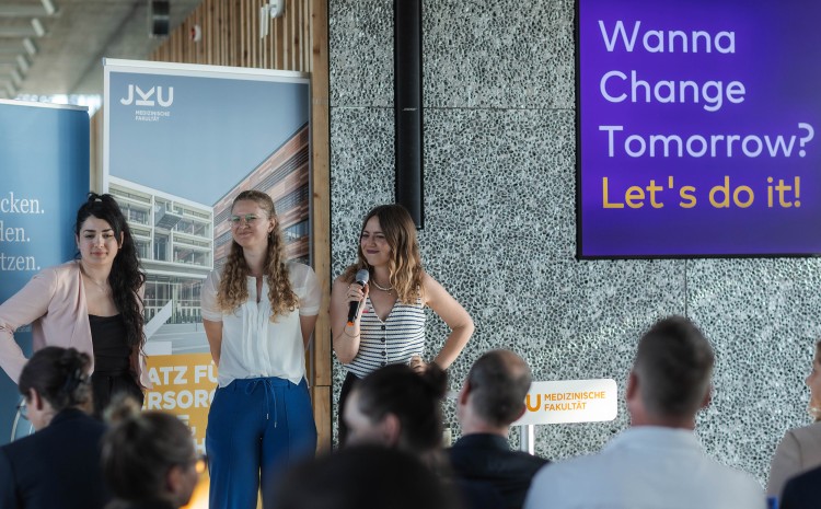 FINÁLE přeshraniční soutěže Cross-Border Idea & Startup Contest 2025